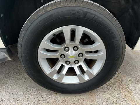 2015 Chevrolet Tahoe Image 10