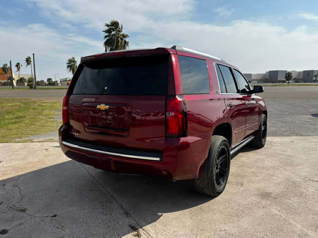 2016 Chevrolet Tahoe Image 4