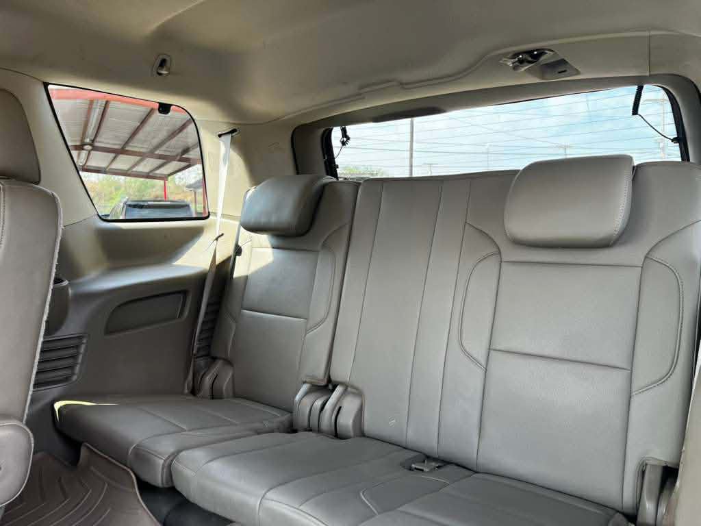2016 Chevrolet Tahoe Image 9