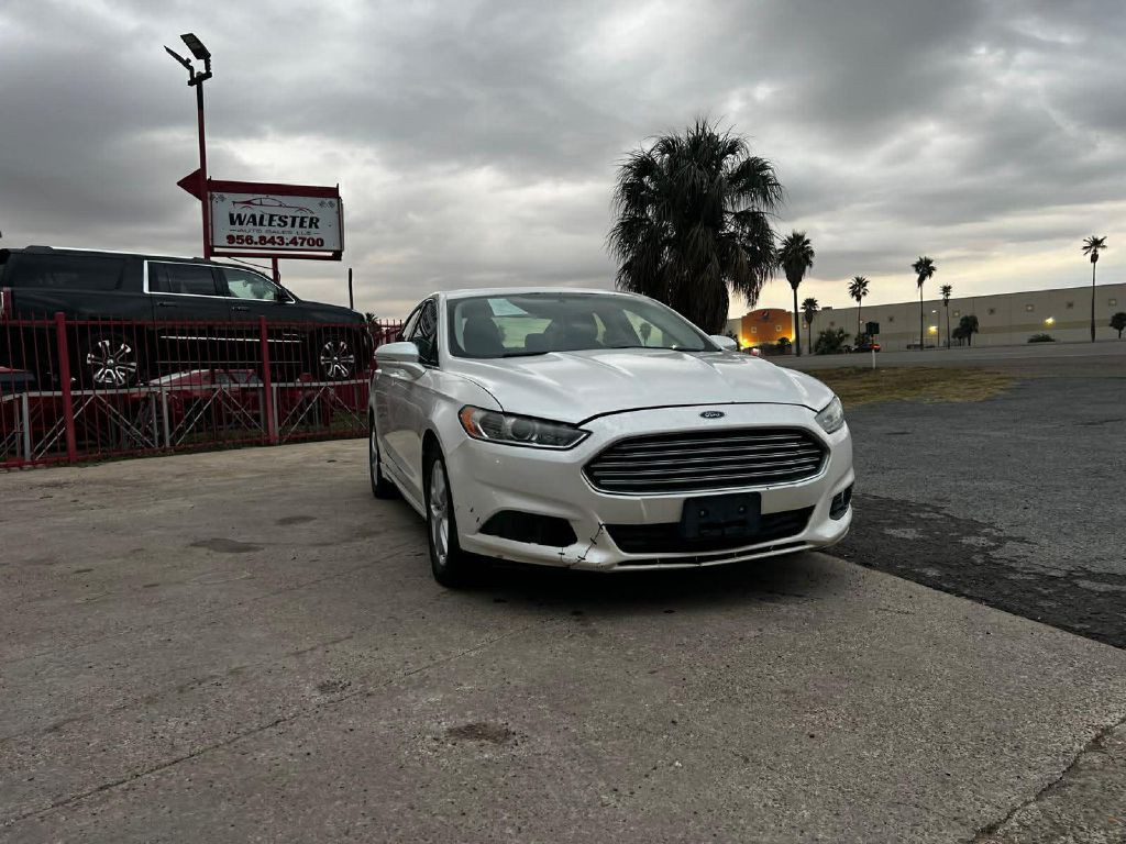 2013 Ford Fusion Image 2