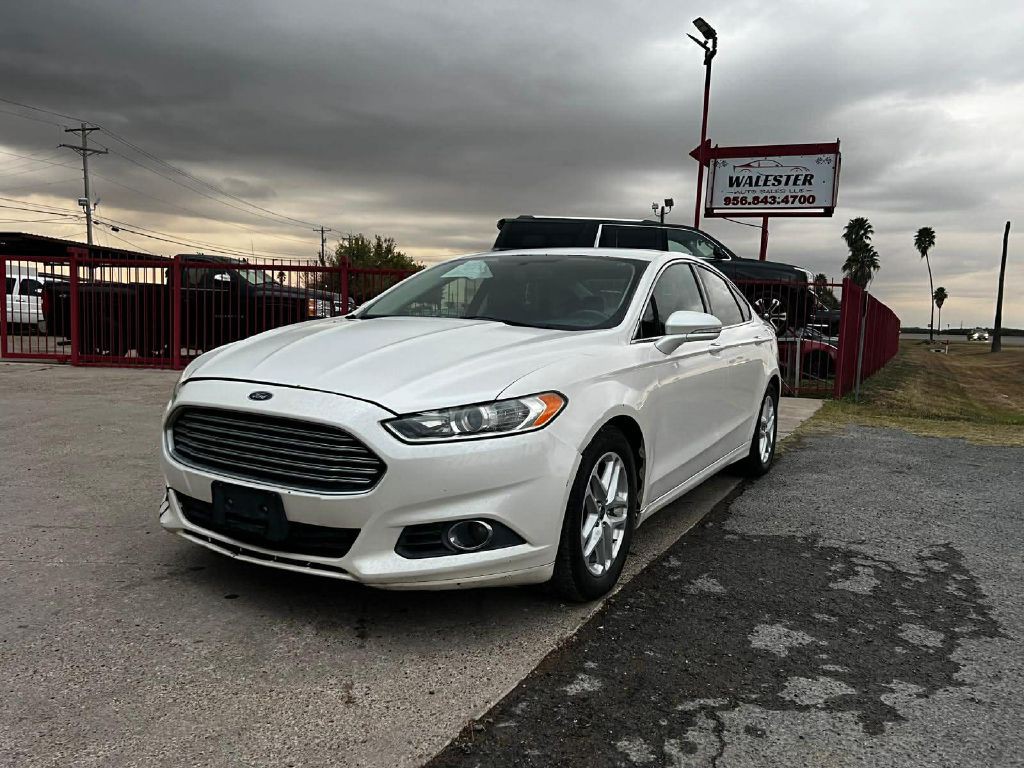 2013 Ford Fusion Image 3