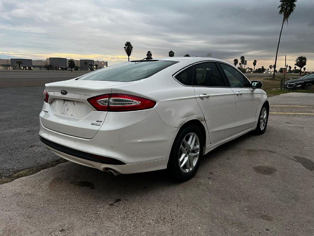 2013 Ford Fusion Image 5