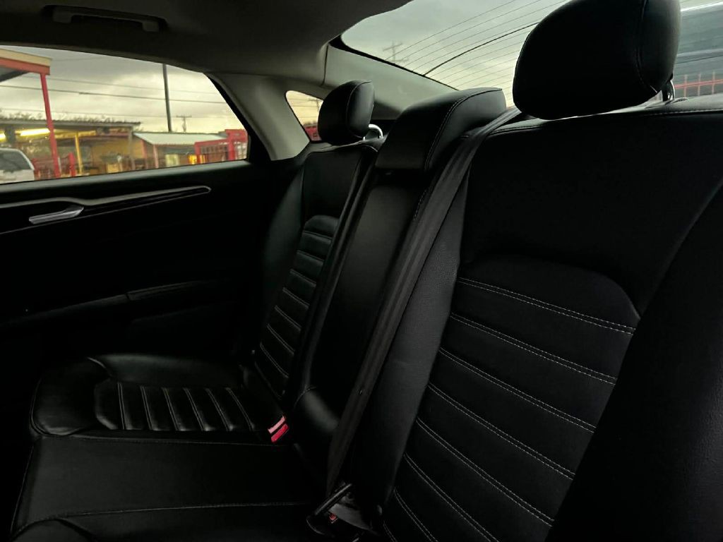 2013 Ford Fusion Image 7