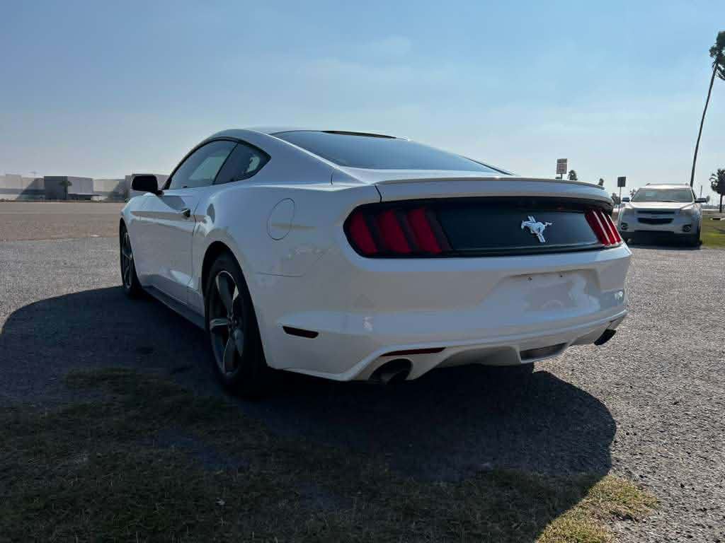 2015 Ford Mustang Image 5