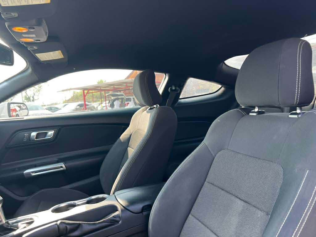 2015 Ford Mustang Image 7