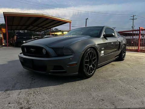 2014 Ford Mustang Image 3