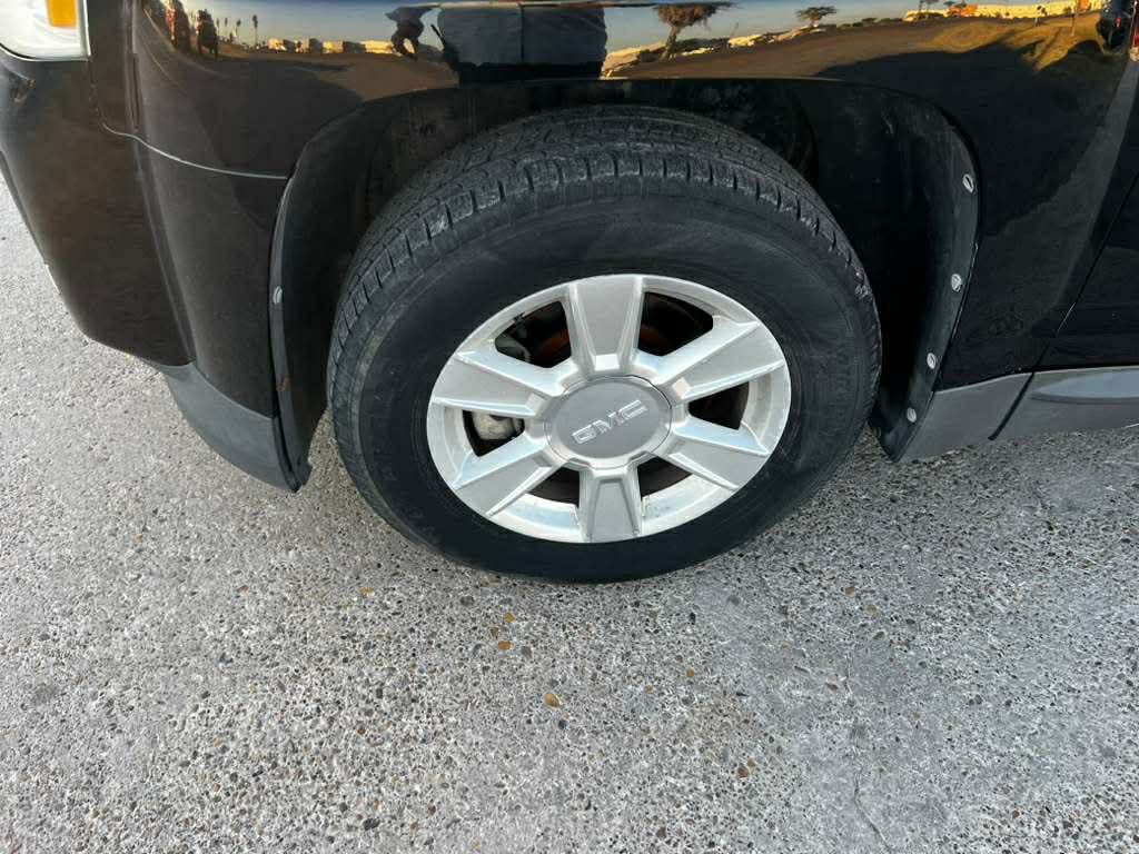 2011 GMC Terrain Image 9