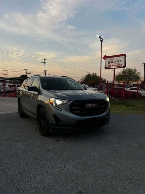 2019 GMC Terrain Image 2