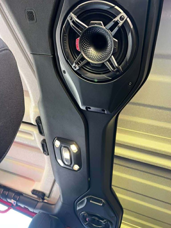 2023 Jeep Gladiator Image 9