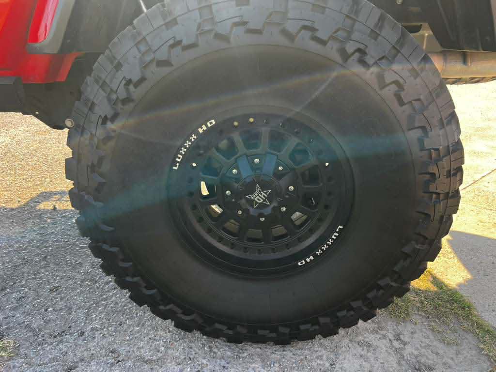 2023 Jeep Gladiator Image 12