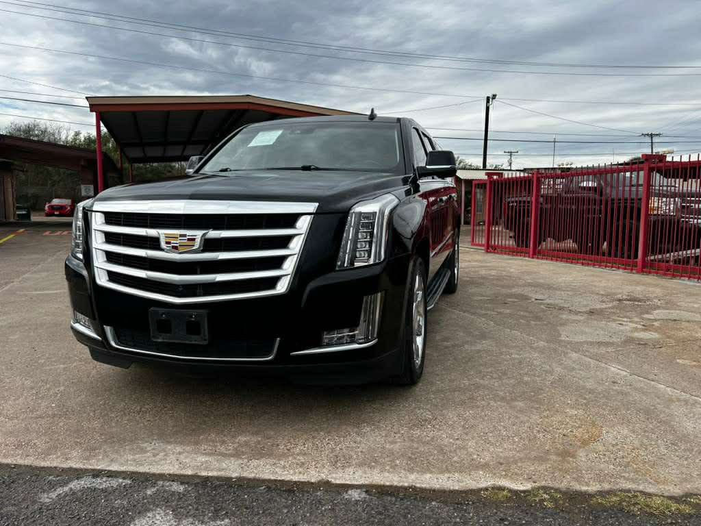 2016 Cadillac Escalade Image 3