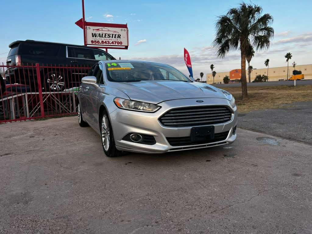 2014 Ford Fusion Image 2