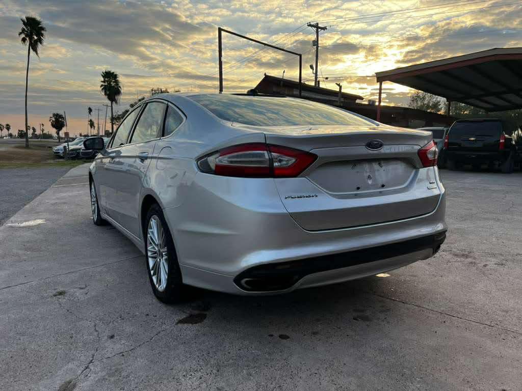 2014 Ford Fusion Image 4