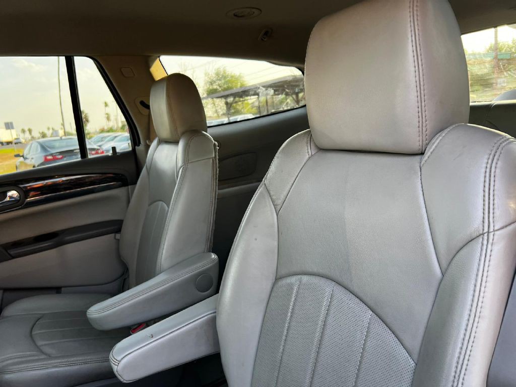 2014 Buick Enclave Image 8