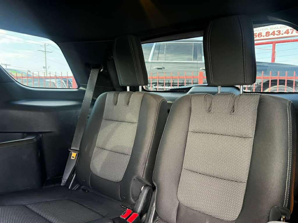 2018 Ford Explorer Image 9
