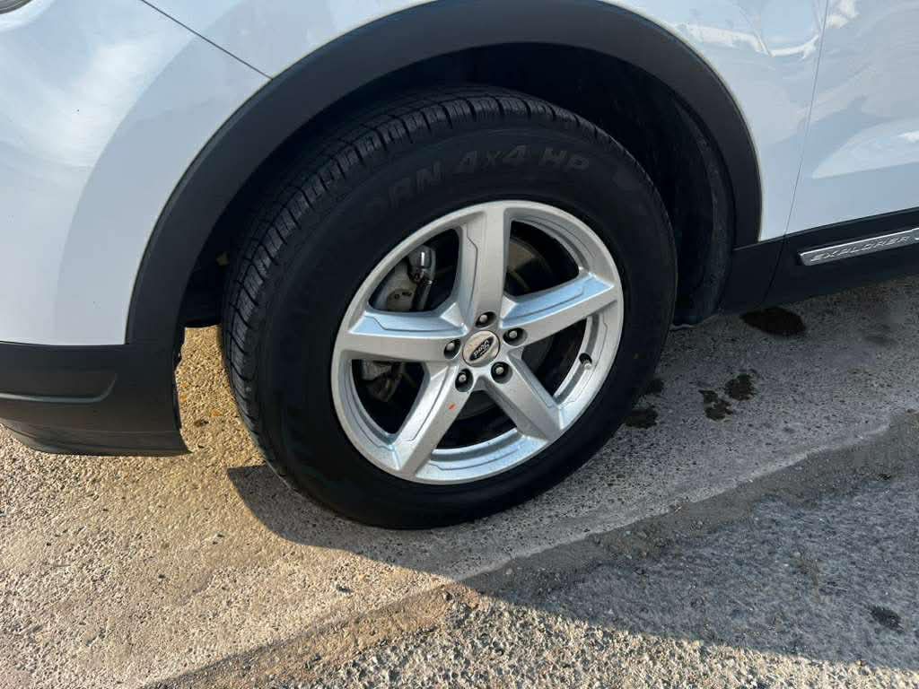 2018 Ford Explorer Image 10