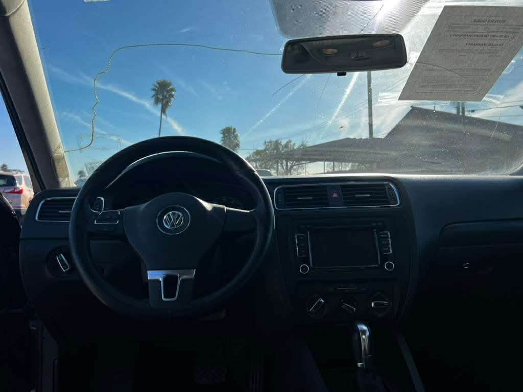 2011 Volkswagen Jetta Image 6