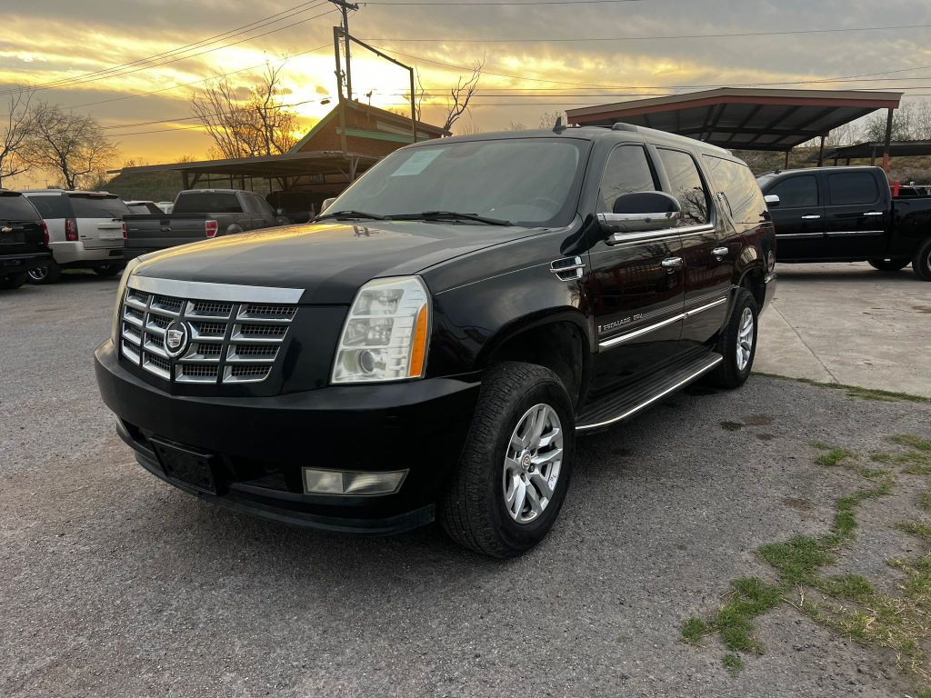 2007 Cadillac Escalade Image 2