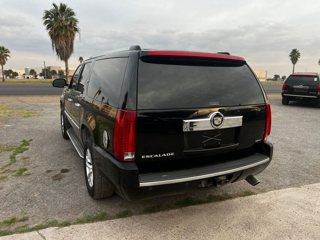 2007 Cadillac Escalade Image 5