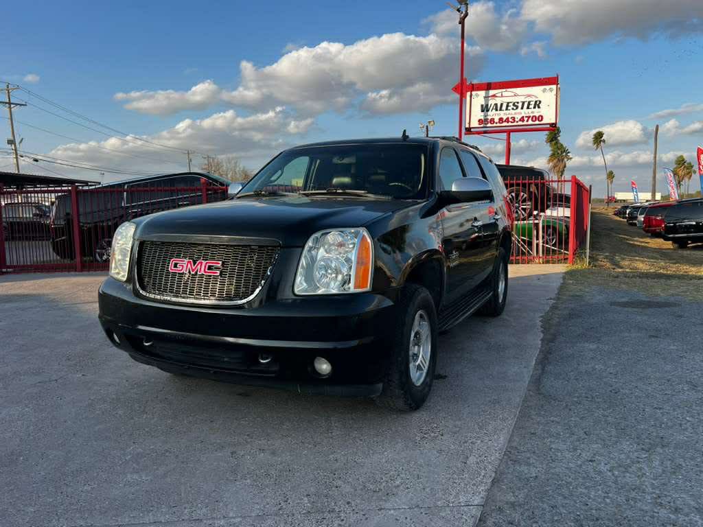 2010 GMC Yukon Image 3