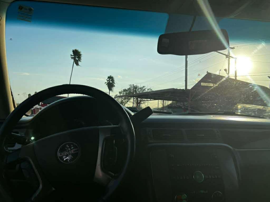 2010 GMC Yukon Image 6