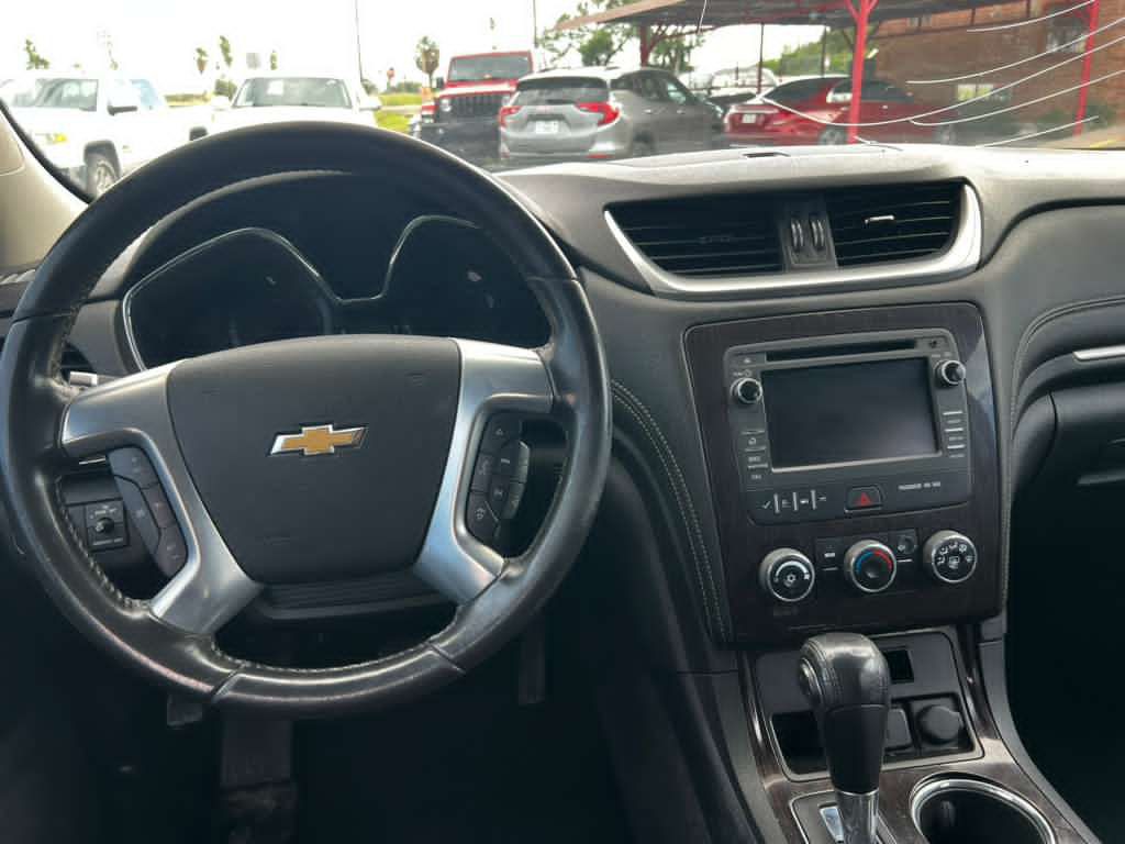2017 Chevrolet Traverse Image 6