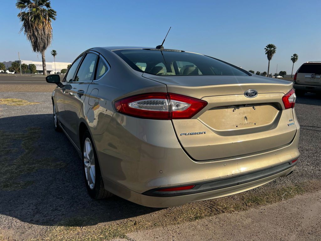 2016 Ford Fusion Image 4
