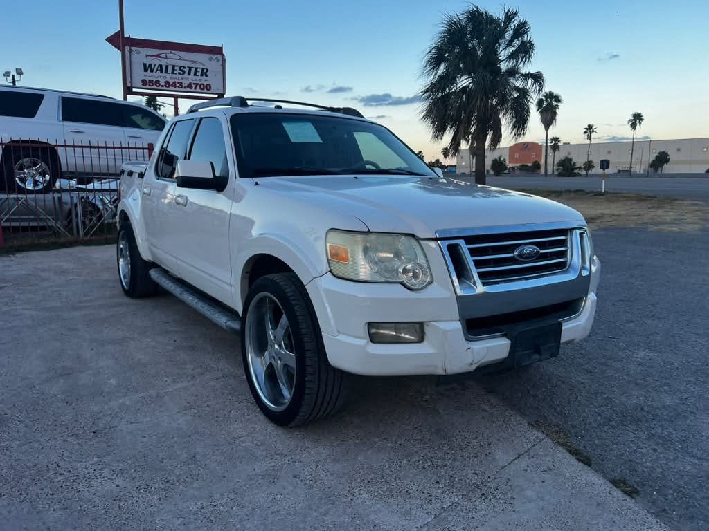 2008 Ford Explorer Image 2