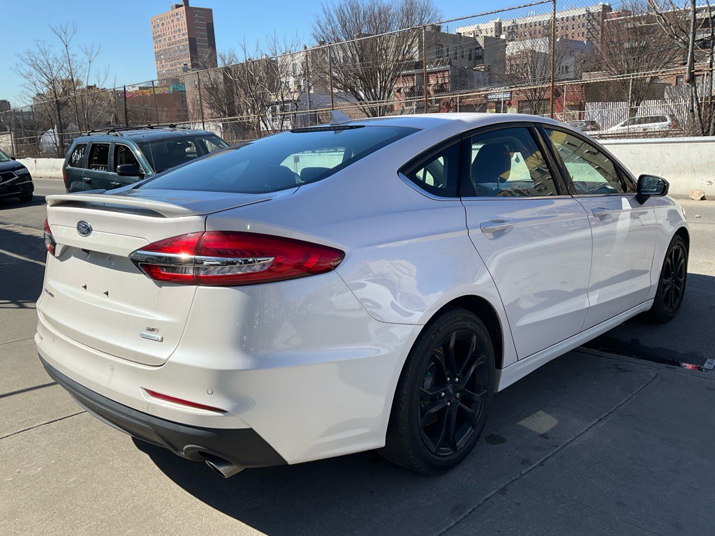 2020 Ford Fusion Image 7
