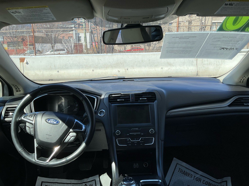 2020 Ford Fusion Image 13
