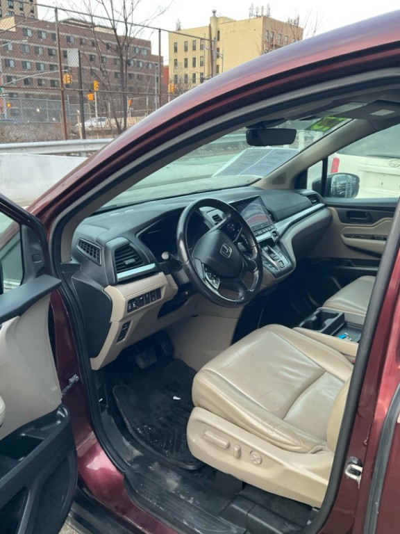 2018 Honda Odyssey Image 10