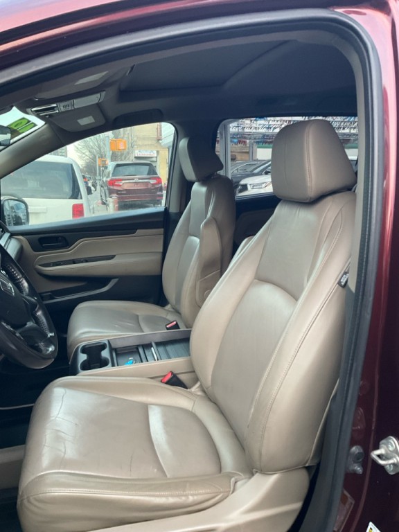 2018 Honda Odyssey Image 11