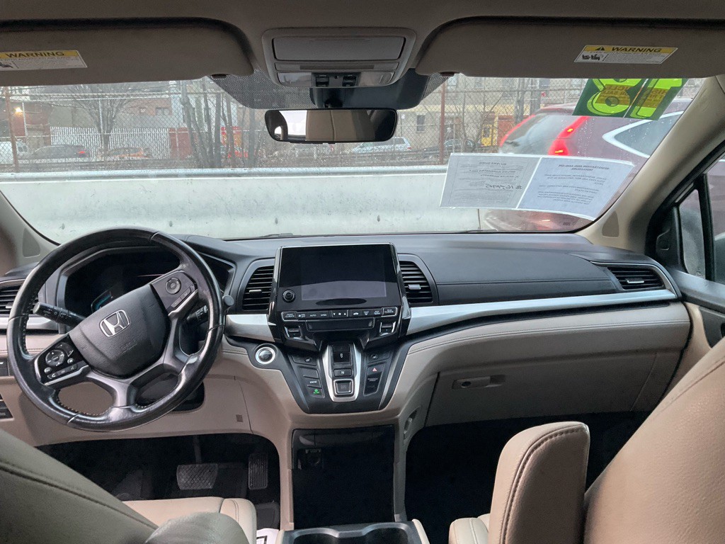 2018 Honda Odyssey Image 15