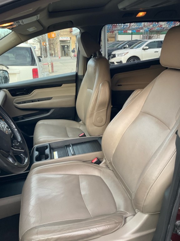 2018 Honda Odyssey Image 11
