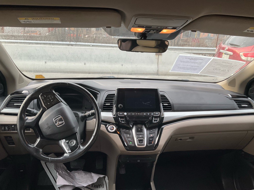 2018 Honda Odyssey Image 15