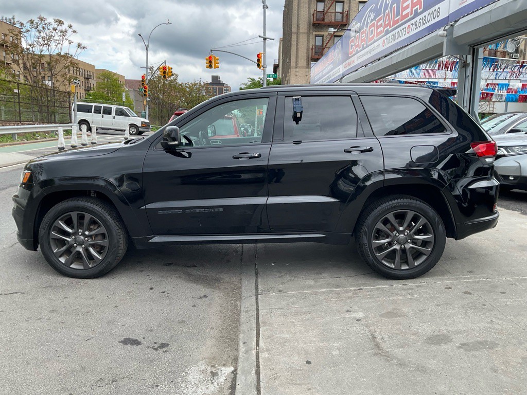 2018 Jeep Grand Cherokee Image 4