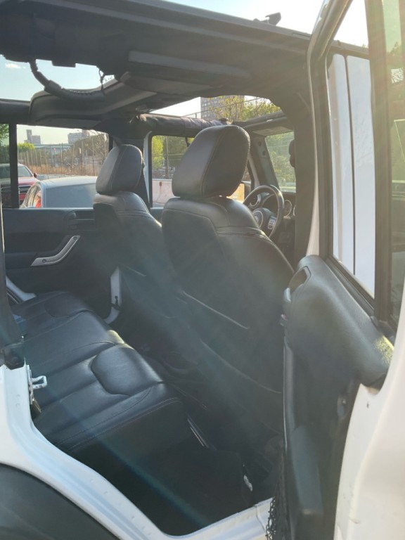 2016 Jeep Wrangler Unlimited Image 13