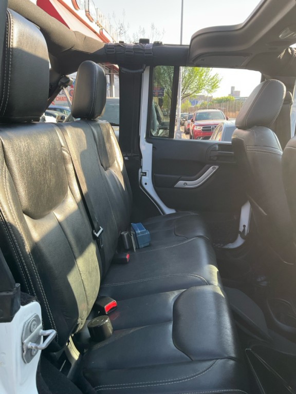2016 Jeep Wrangler Unlimited Image 14