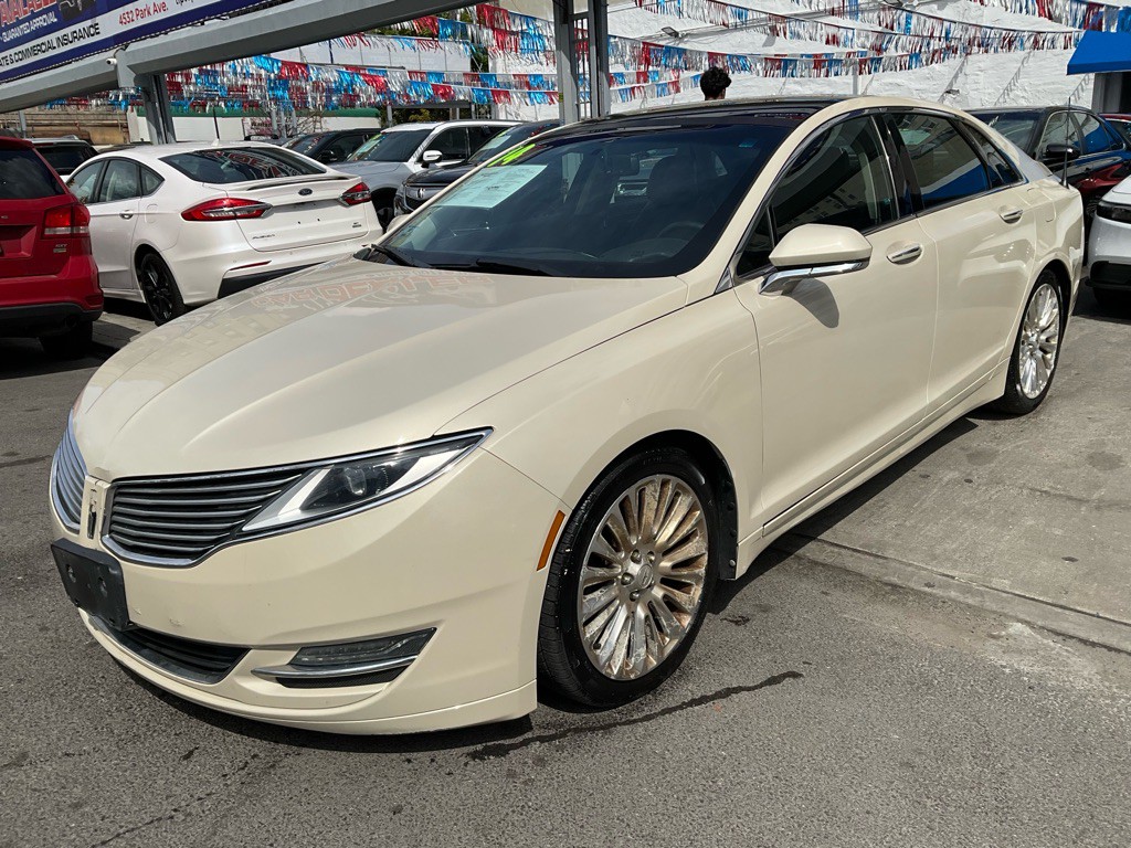 2014 Lincoln MKZ Image 3