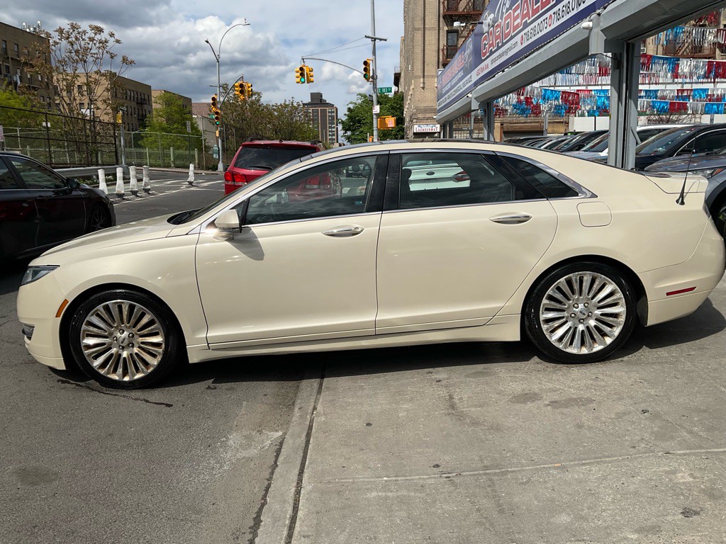 2014 Lincoln MKZ Image 4