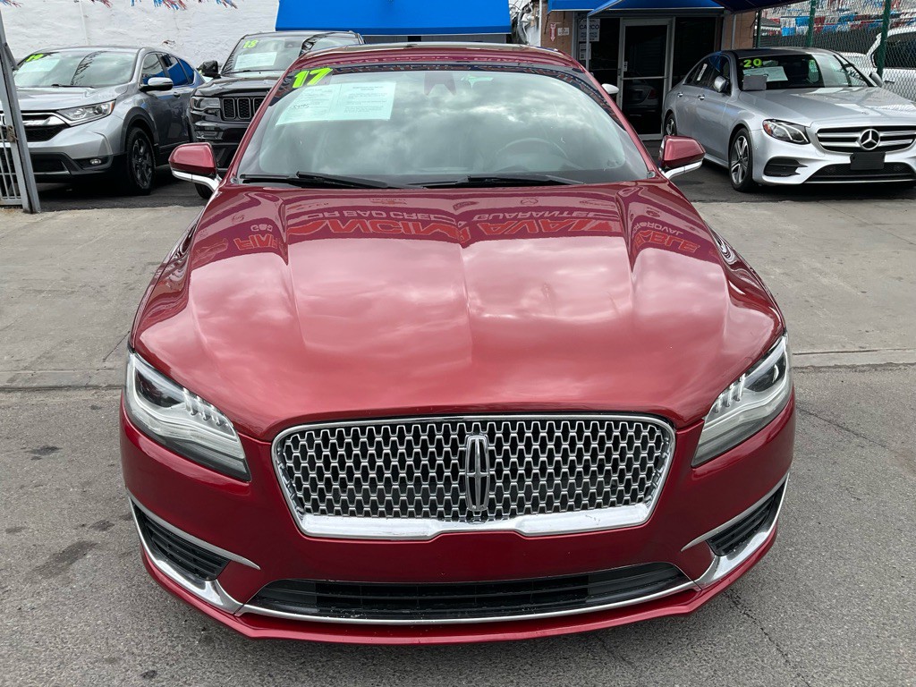 2017 Lincoln MKZ Image 2