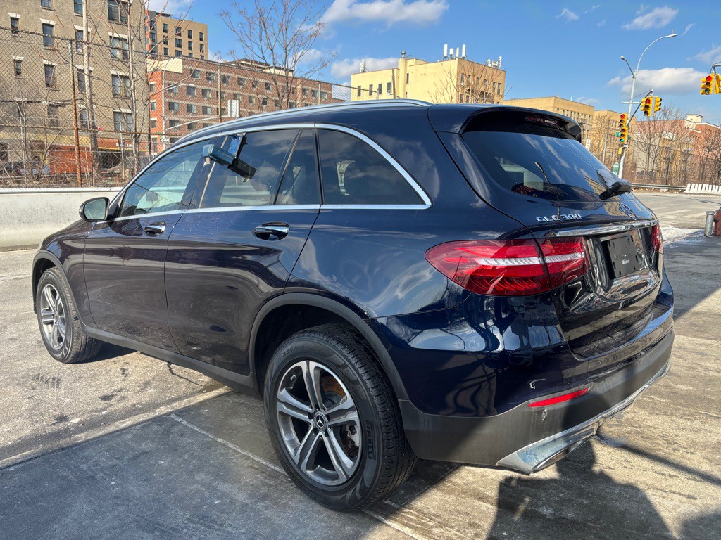 2019 Mercedes-Benz GLC-Class Image 5
