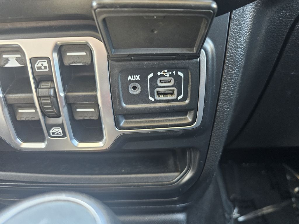 2020 Jeep Wrangler Unlimited Image 16