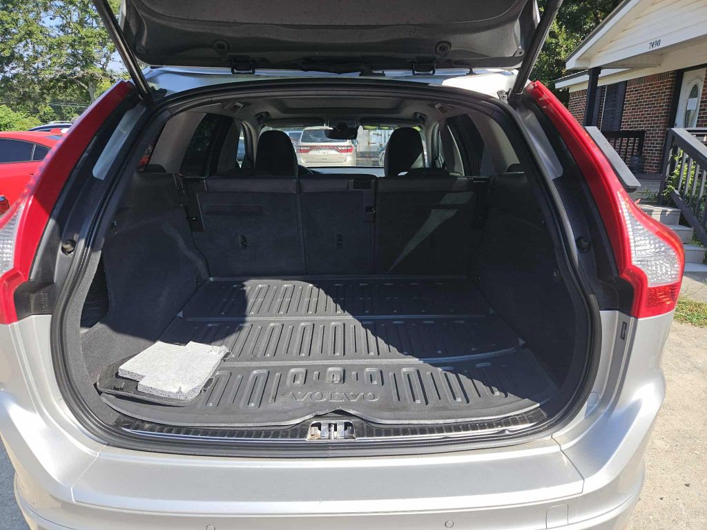 2017 Volvo XC60 Image 20