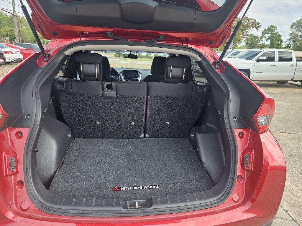 2018 Mitsubishi Eclipse Image 13