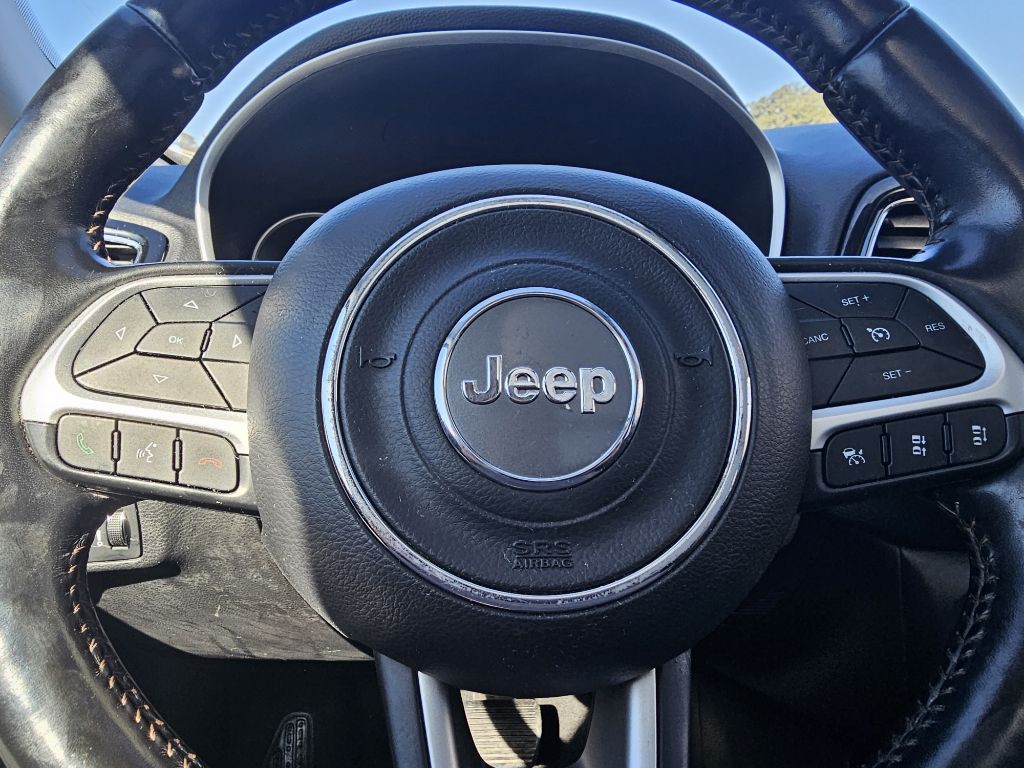 2020 Jeep Compass Image 18