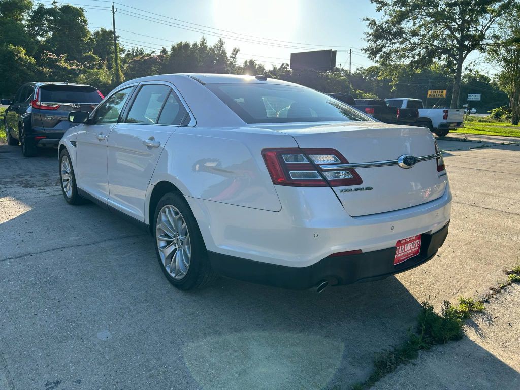 2019 Ford Taurus Image 7
