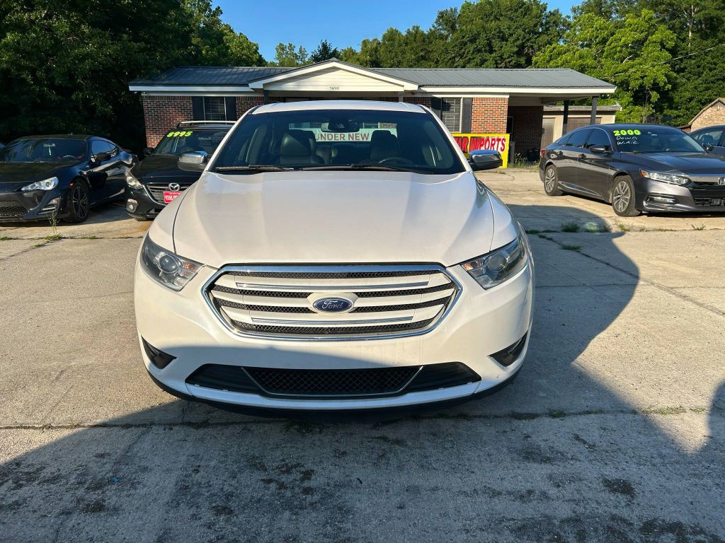 2019 Ford Taurus Image 9