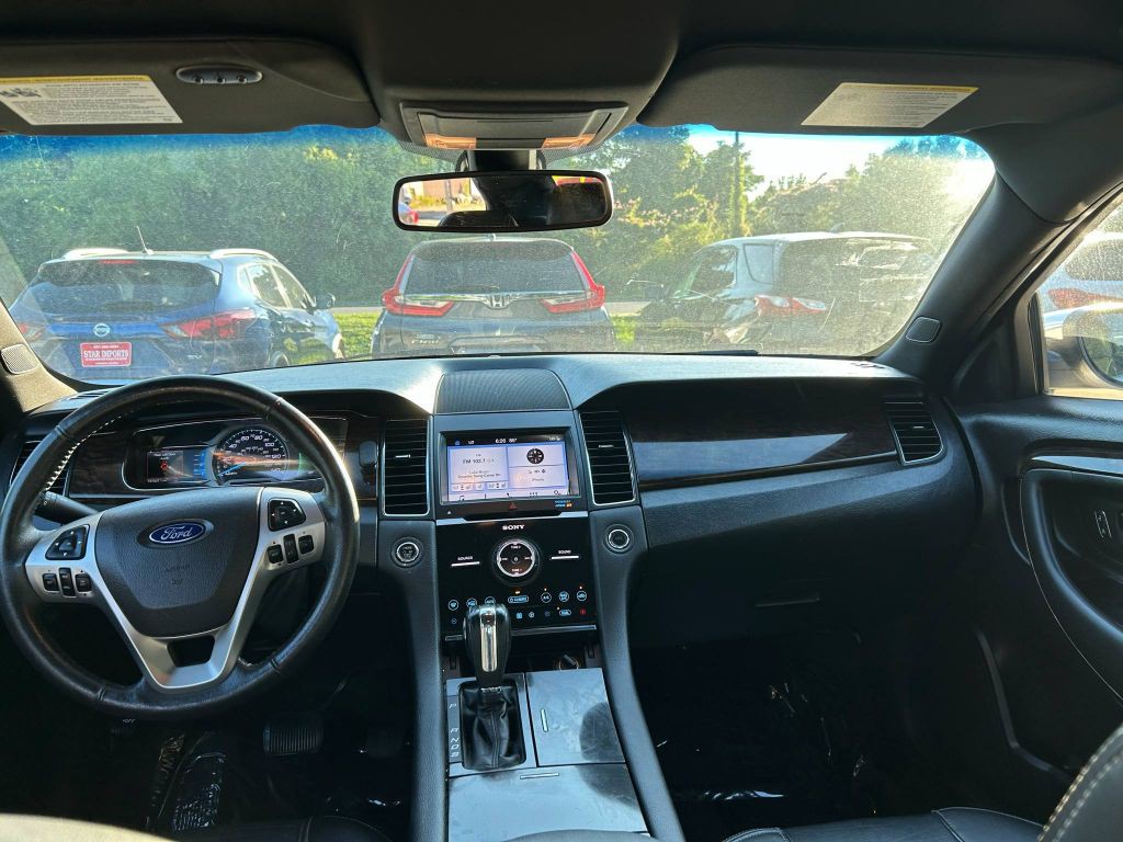 2019 Ford Taurus Image 13