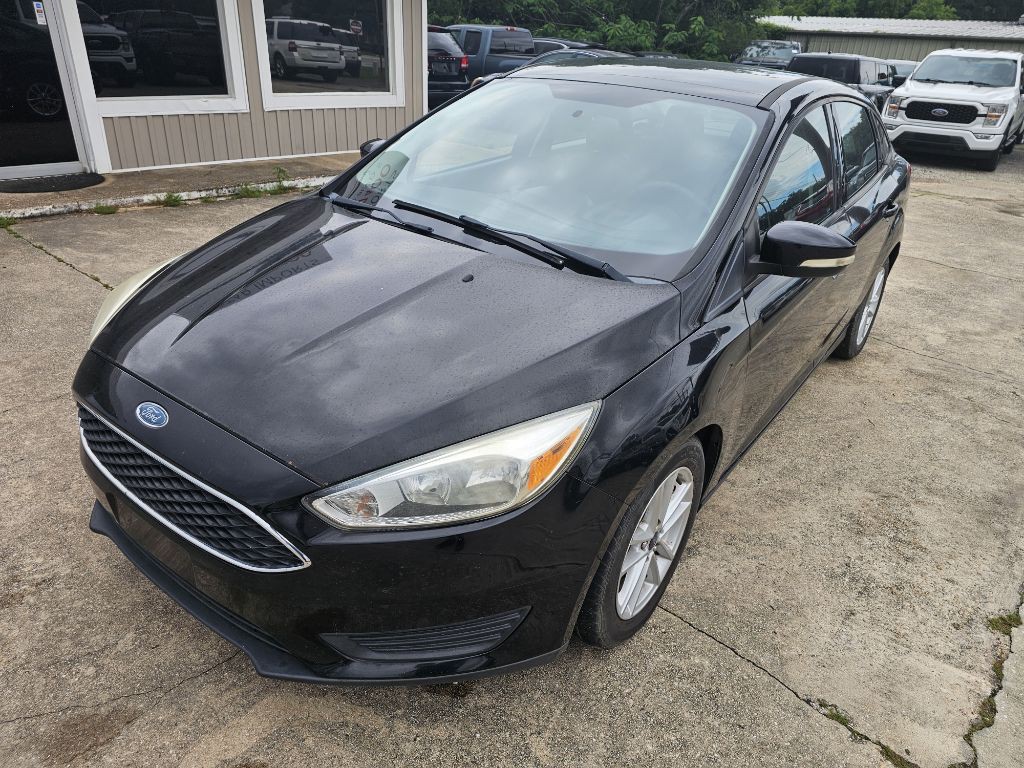2017 Ford Focus Image 2